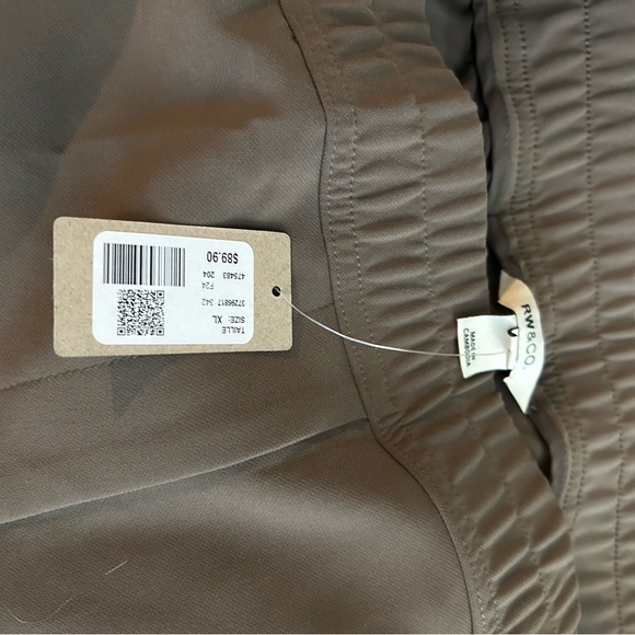 New with tags, mid-rise tapered leg dressy joggers from RWCO. - Picture 3 of 4